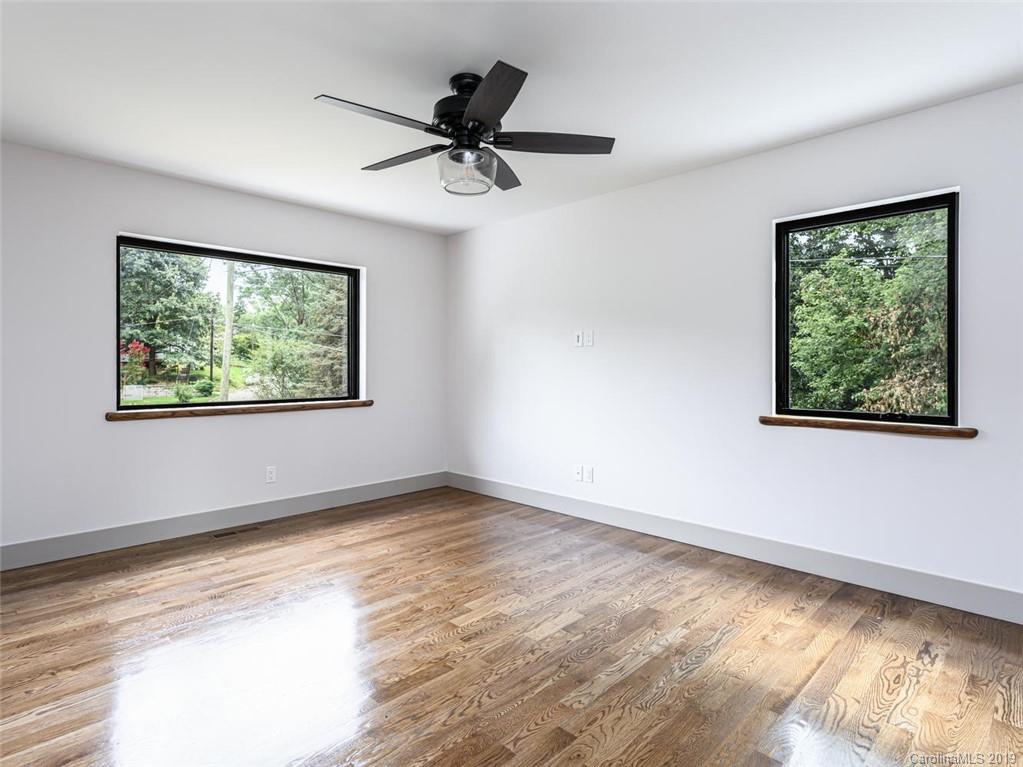 39 Pruitt Street Asheville NC 28806