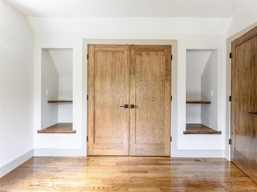 39 Pruitt Street Asheville NC 28806