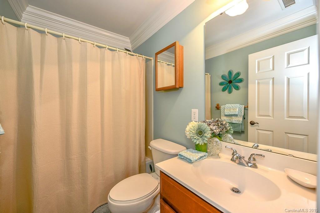 7213 Watersreach Lane Charlotte NC 28277