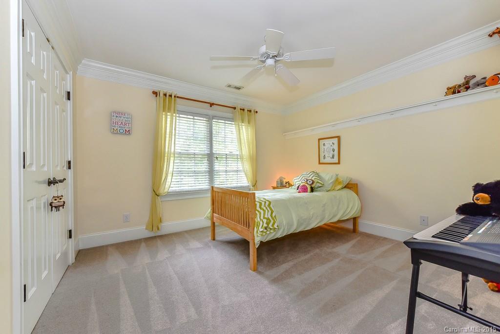 7213 Watersreach Lane Charlotte NC 28277
