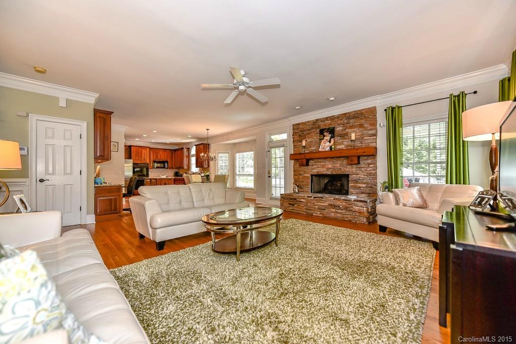 7213 Watersreach Lane Charlotte NC 28277