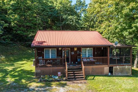 805 Deer Crossing Lane Lenoir NC 28645