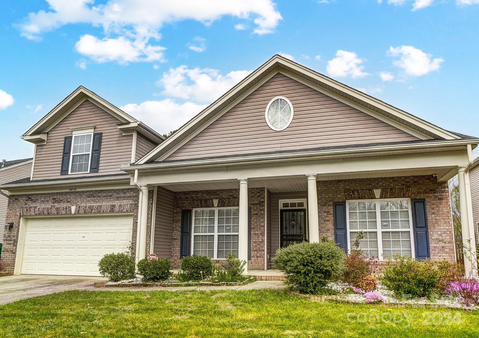 10210 Little Whiteoak Road Charlotte NC 28215