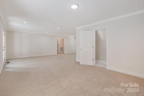 25 Knoll Hill Lane Black Mountain NC 28711