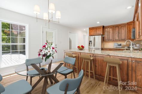 25 Knoll Hill Lane Black Mountain NC 28711