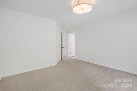 25 Knoll Hill Lane Black Mountain NC 28711