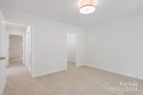 25 Knoll Hill Lane Black Mountain NC 28711