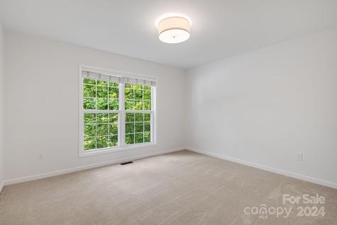 25 Knoll Hill Lane Black Mountain NC 28711