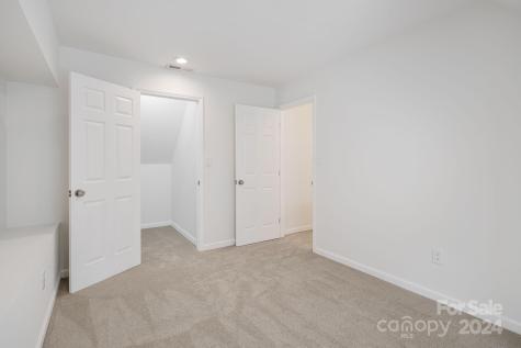 25 Knoll Hill Lane Black Mountain NC 28711