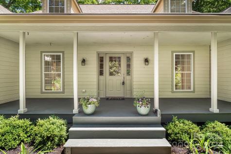 25 Knoll Hill Lane Black Mountain NC 28711