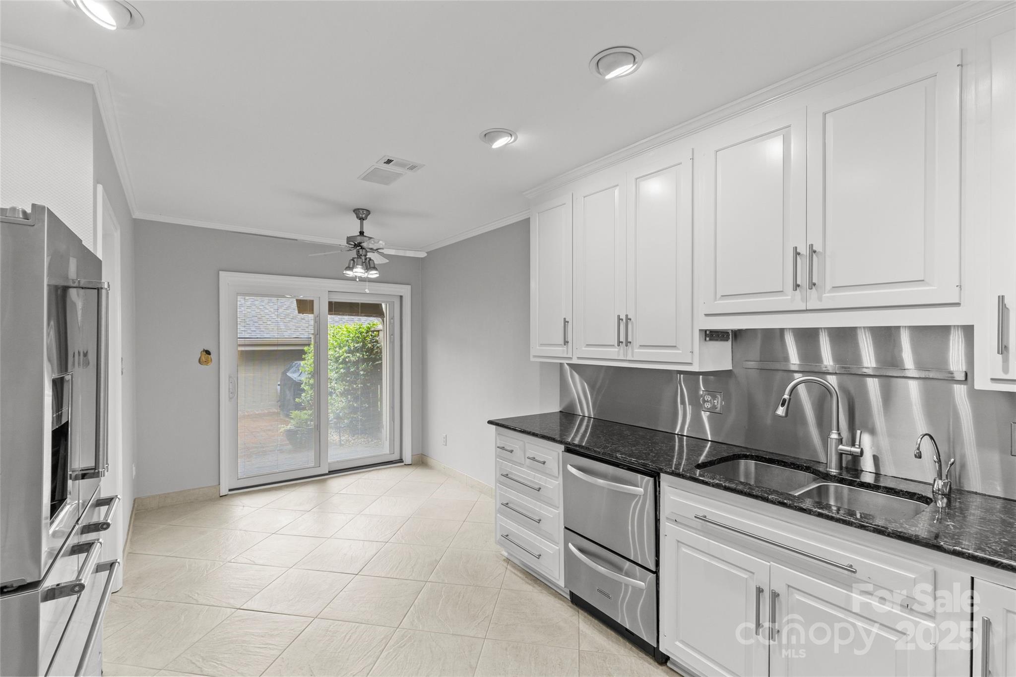 5306 Sandtrap Lane Charlotte NC 28226