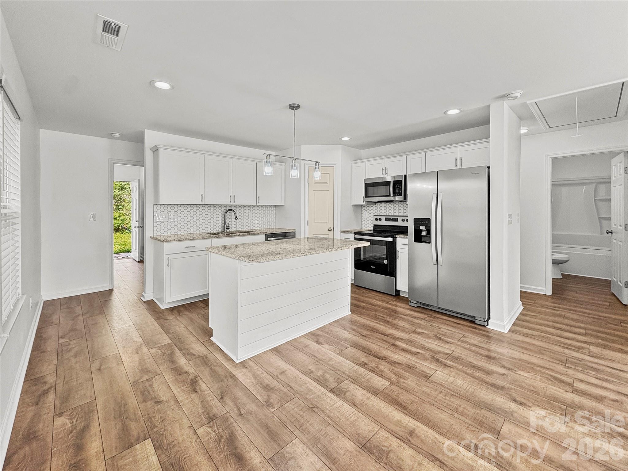 1096 12th Avenue NW Hickory NC 28601