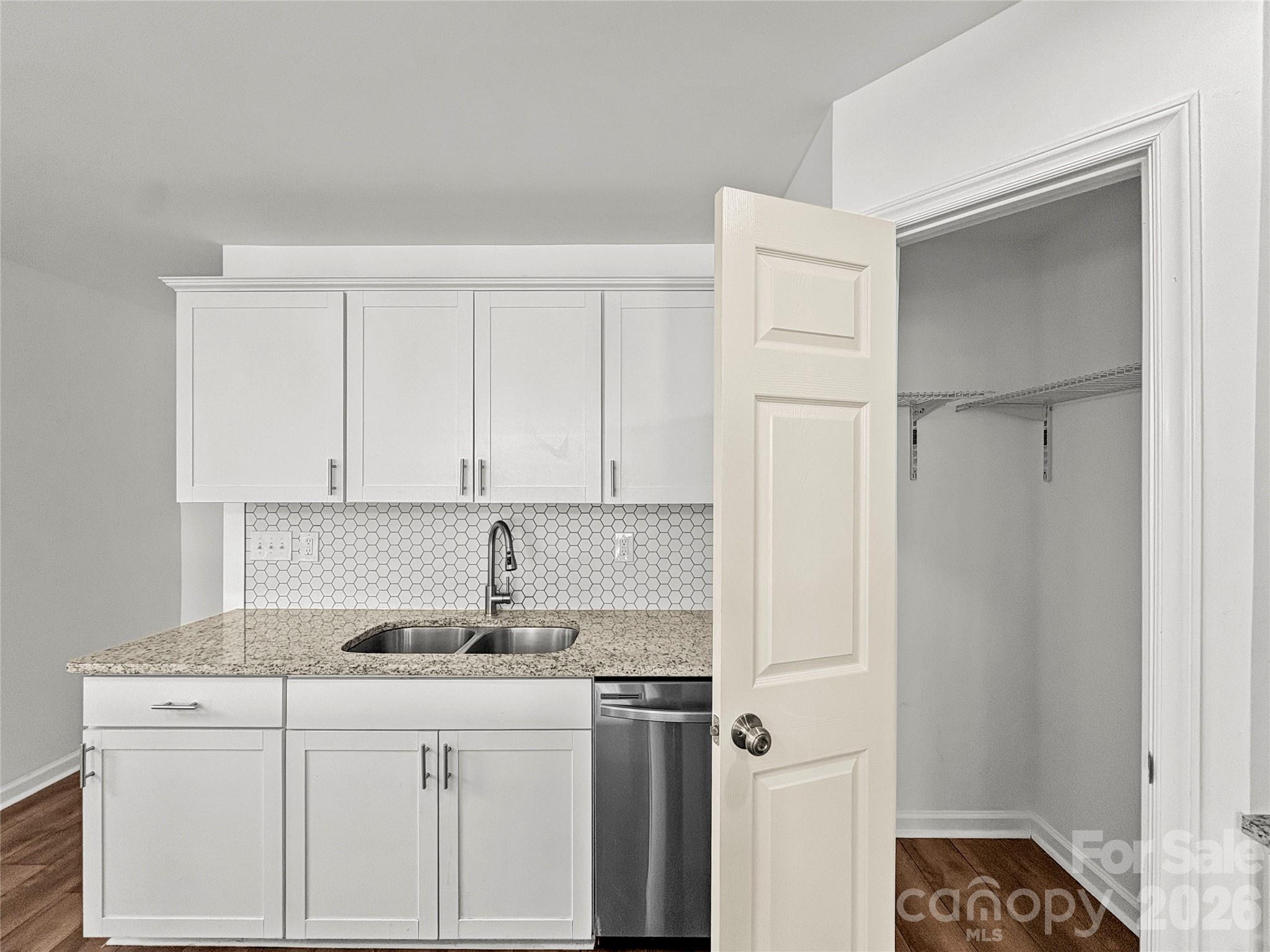 1096 12th Avenue NW Hickory NC 28601
