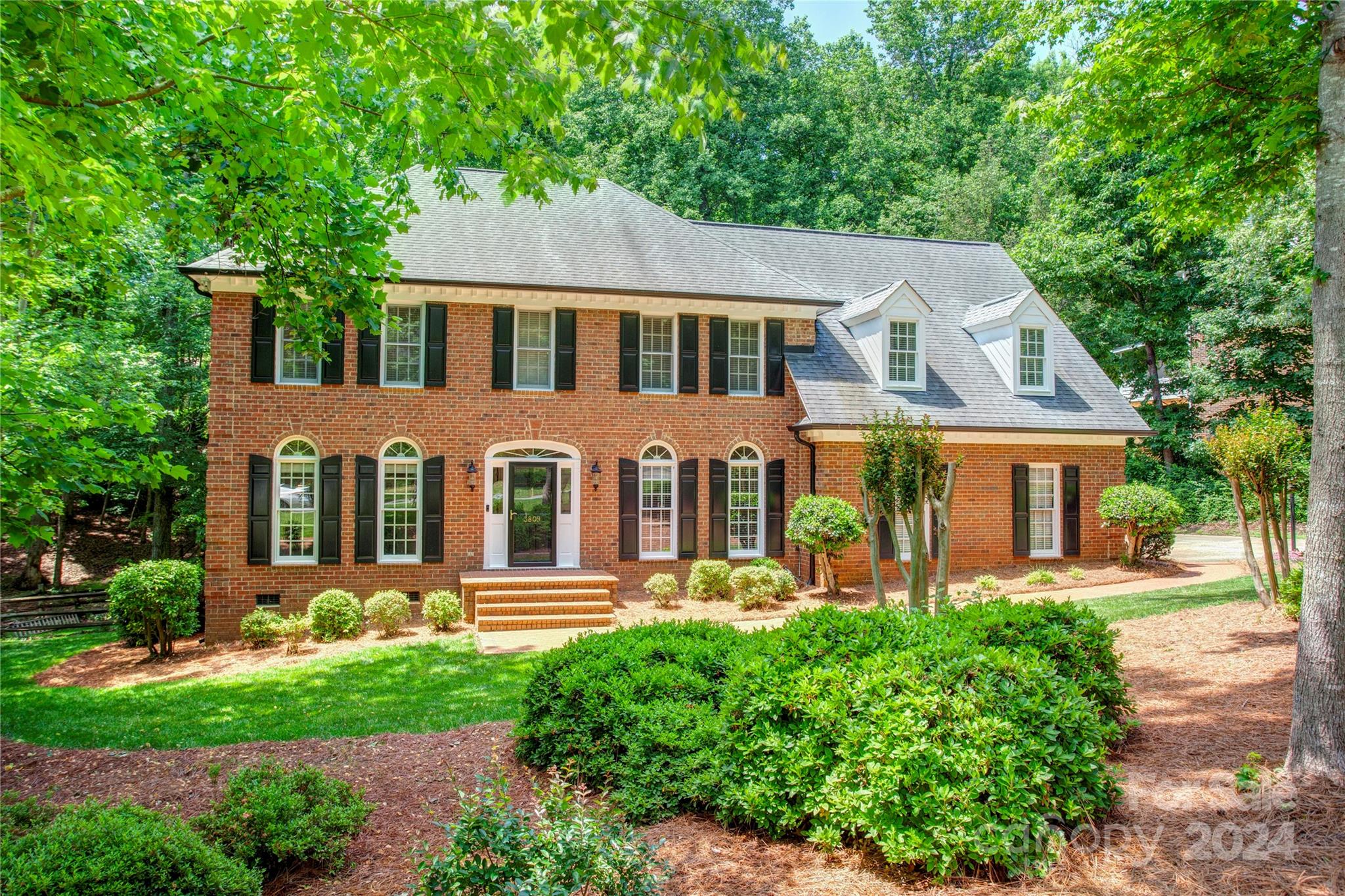 3809 Bellingham Lane Charlotte NC 28215
