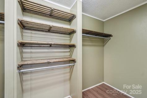 1069 Heather Glen Drive Catawba NC 28609