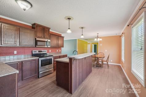 1069 Heather Glen Drive Catawba NC 28609