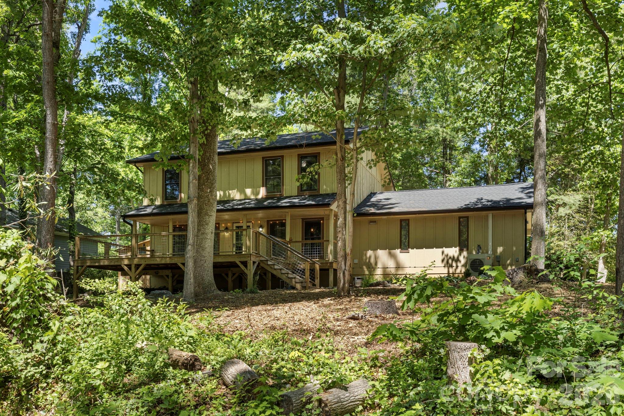1 Eastway Court Fletcher NC 28732