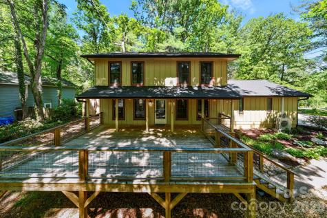 1 Eastway Court Fletcher NC 28732