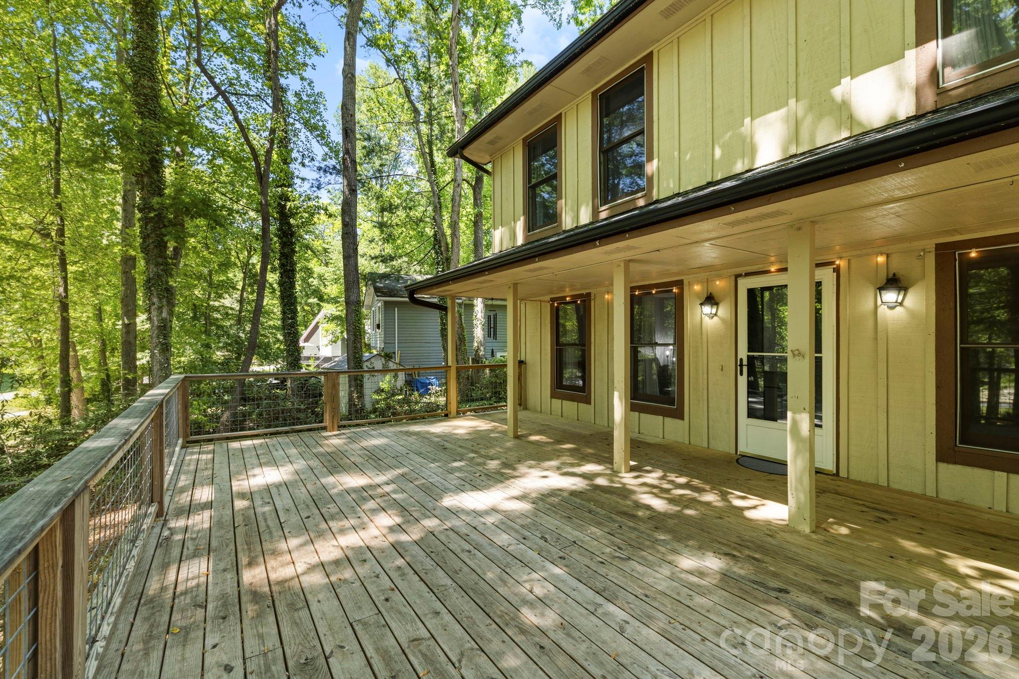 1 Eastway Court Fletcher NC 28732
