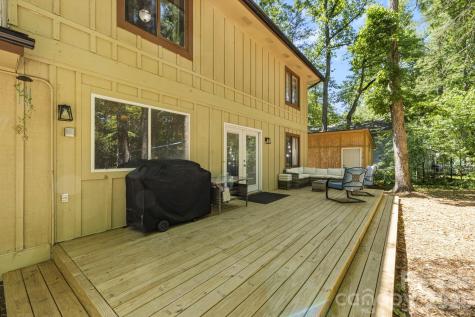 1 Eastway Court Fletcher NC 28732