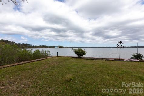 211 Fannie Creek Lane Sneads Ferry NC 28460