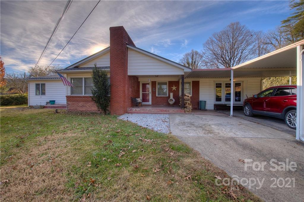 420 Hillcrest Circle Spruce Pine NC 28777