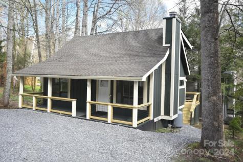 20 Lisa Lane Maggie Valley NC 28751