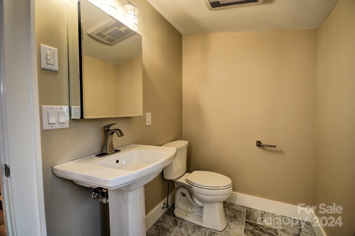 20 Lisa Lane Maggie Valley NC 28751