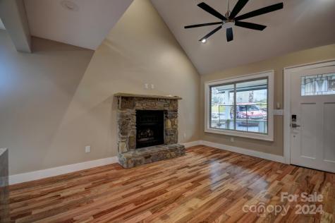 20 Lisa Lane Maggie Valley NC 28751