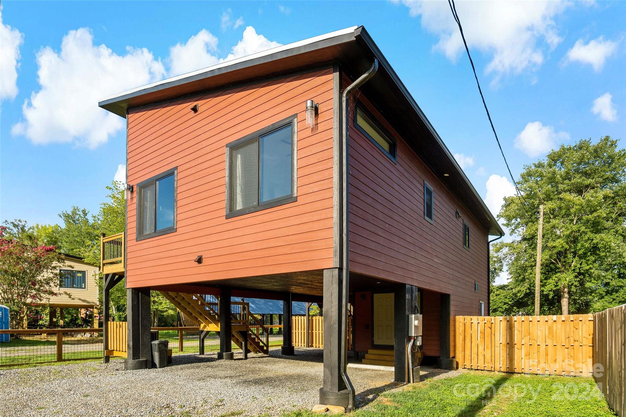 19 Salisbury Avenue Old Fort NC 28762
