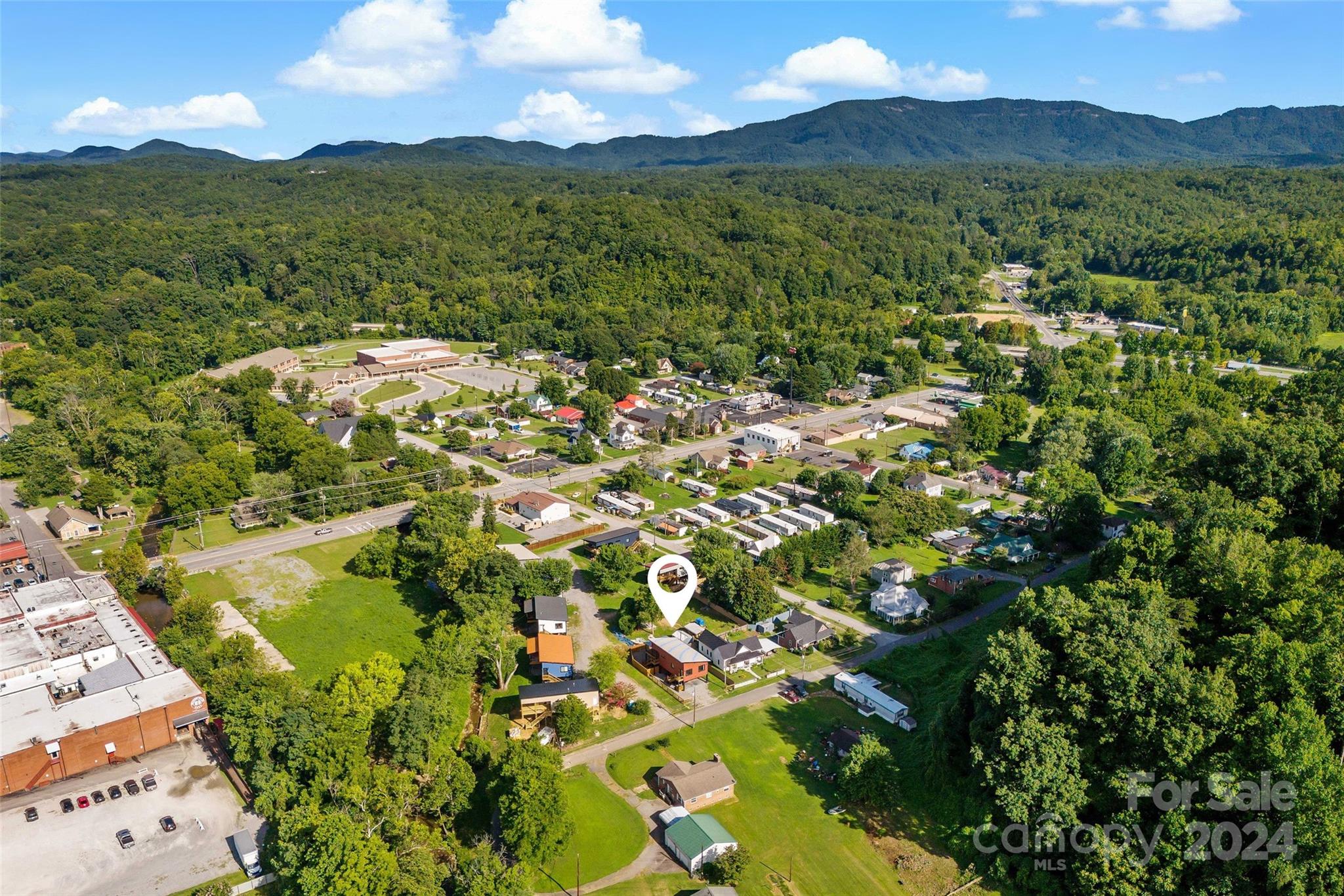 19 Salisbury Avenue Old Fort NC 28762