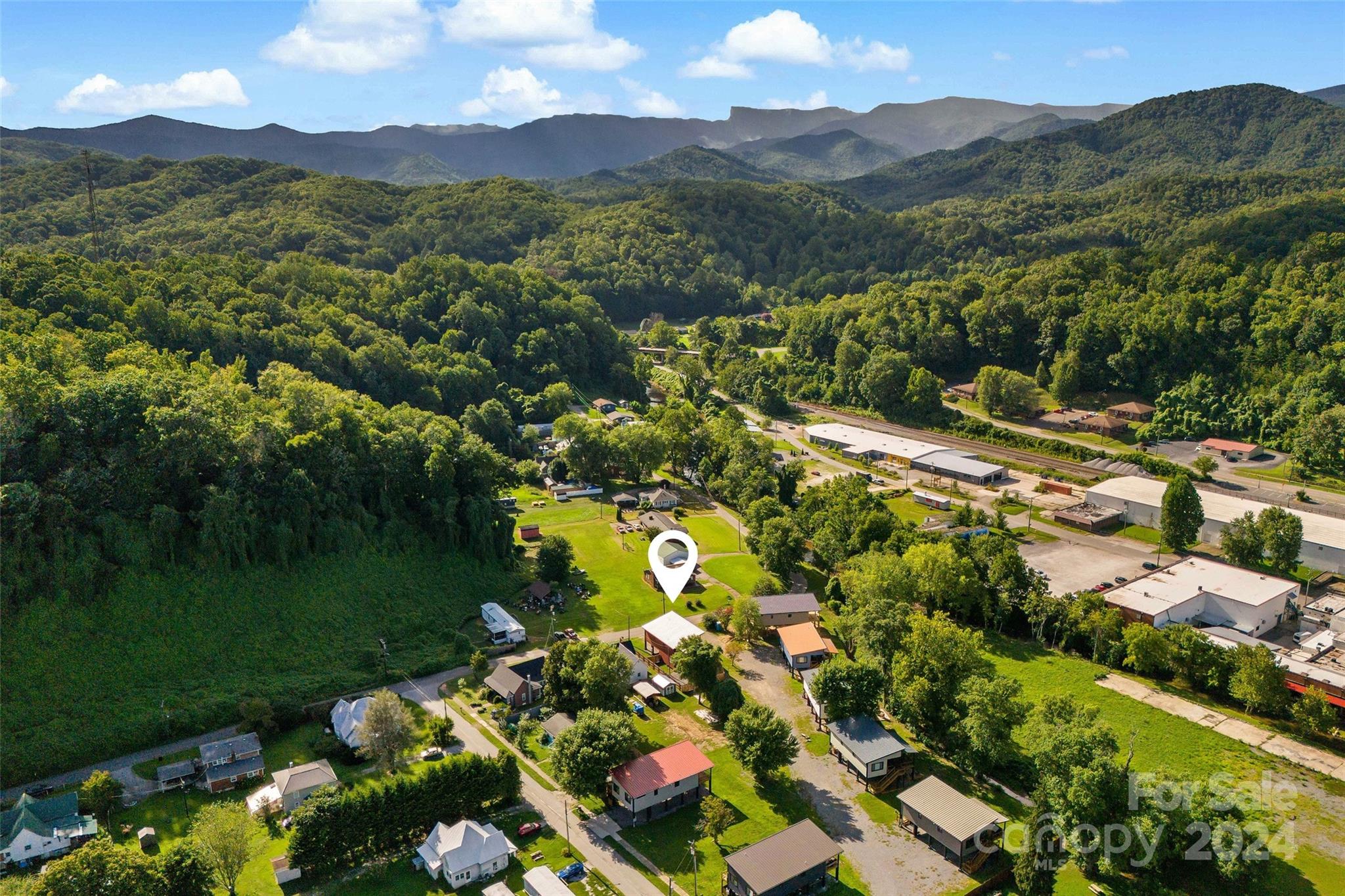 19 Salisbury Avenue Old Fort NC 28762