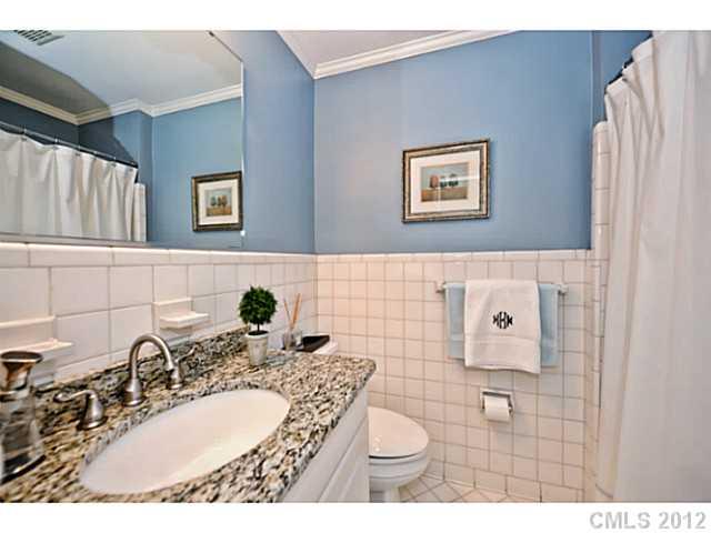 5231 Wedgewood Drive Charlotte NC 28210