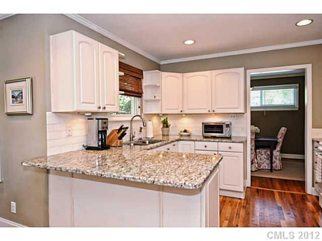 5231 Wedgewood Drive Charlotte NC 28210
