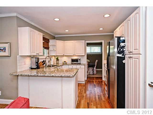 5231 Wedgewood Drive Charlotte NC 28210