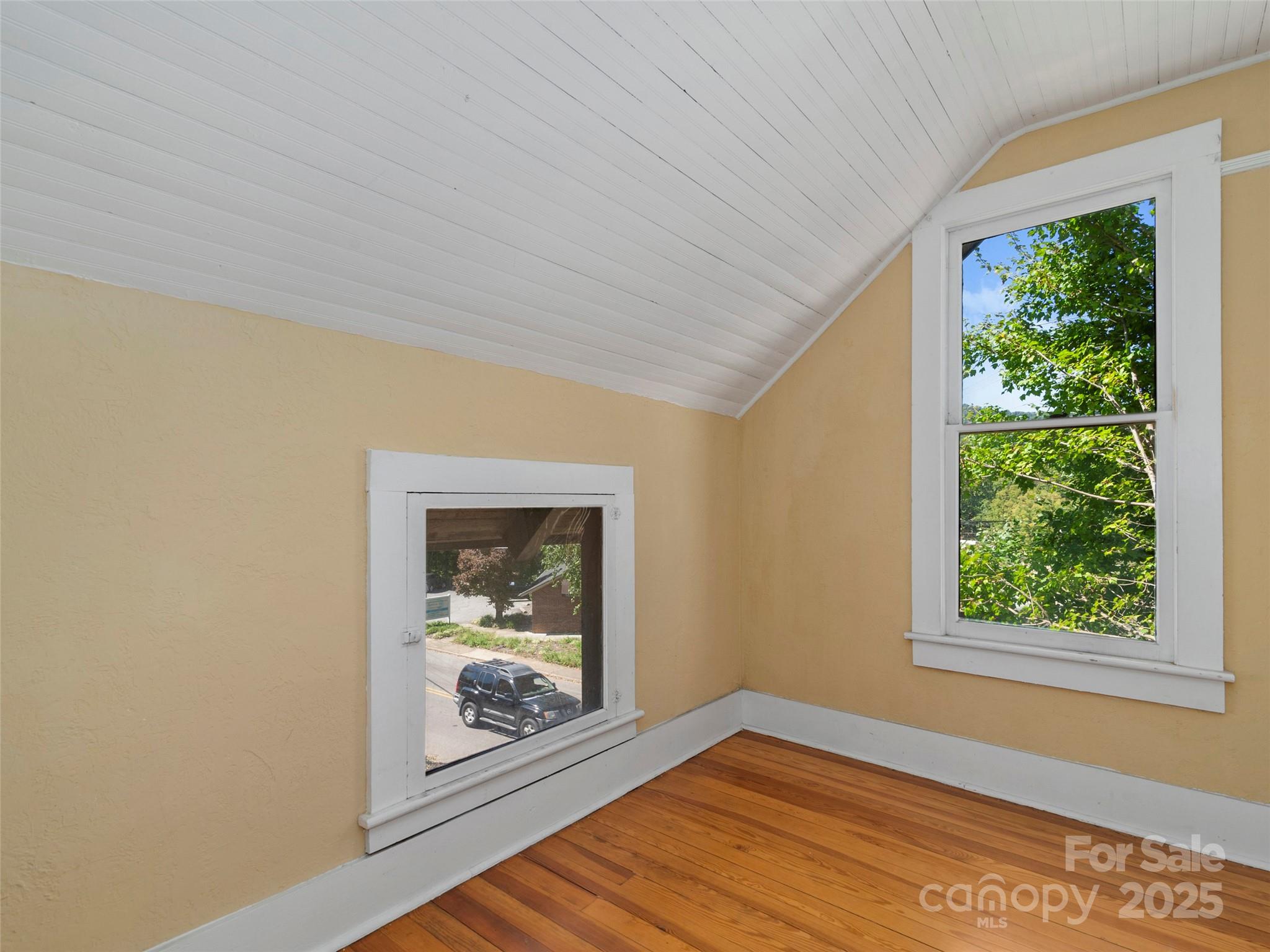 99 Walnut Street Waynesville NC 28786