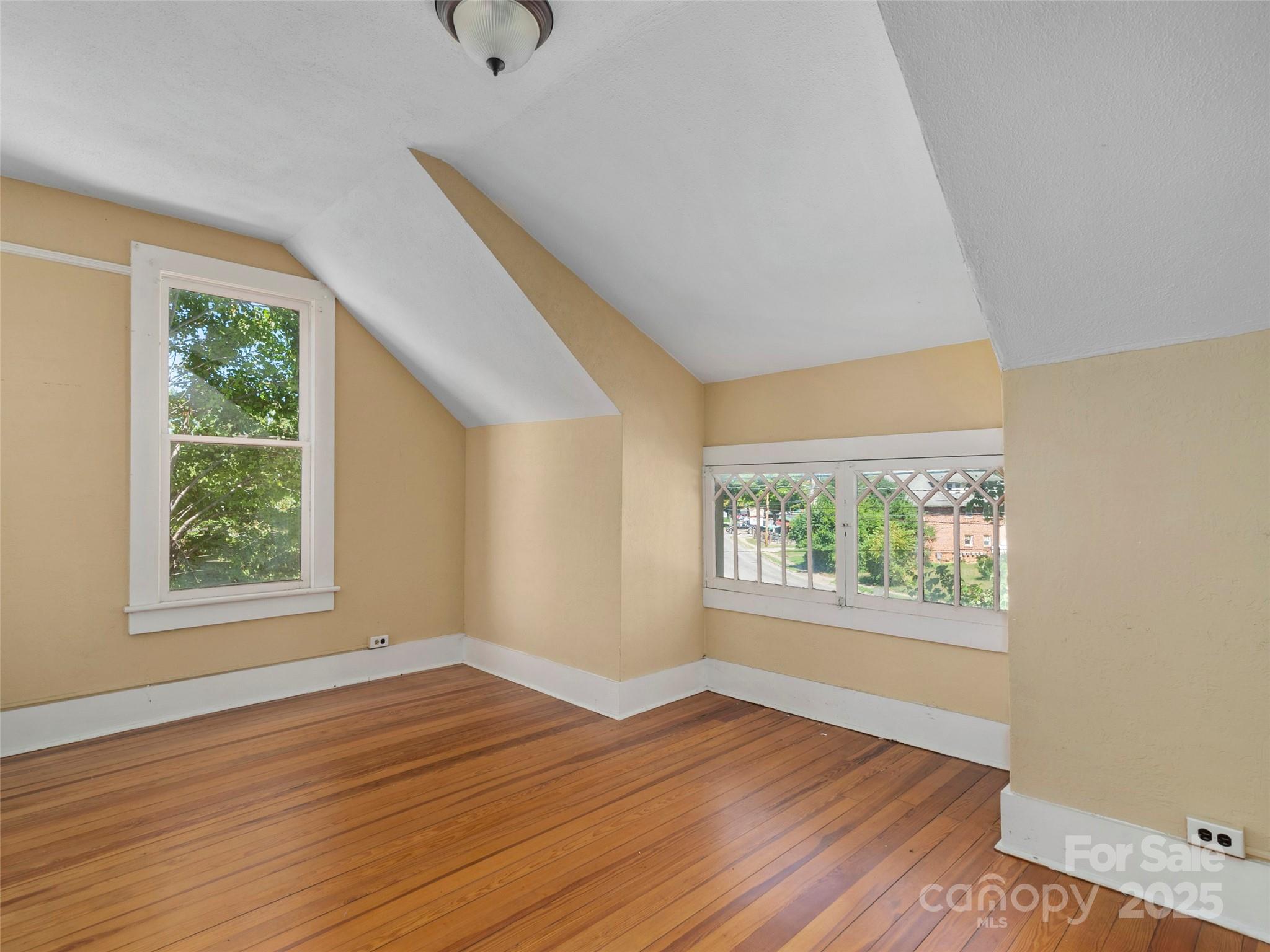99 Walnut Street Waynesville NC 28786