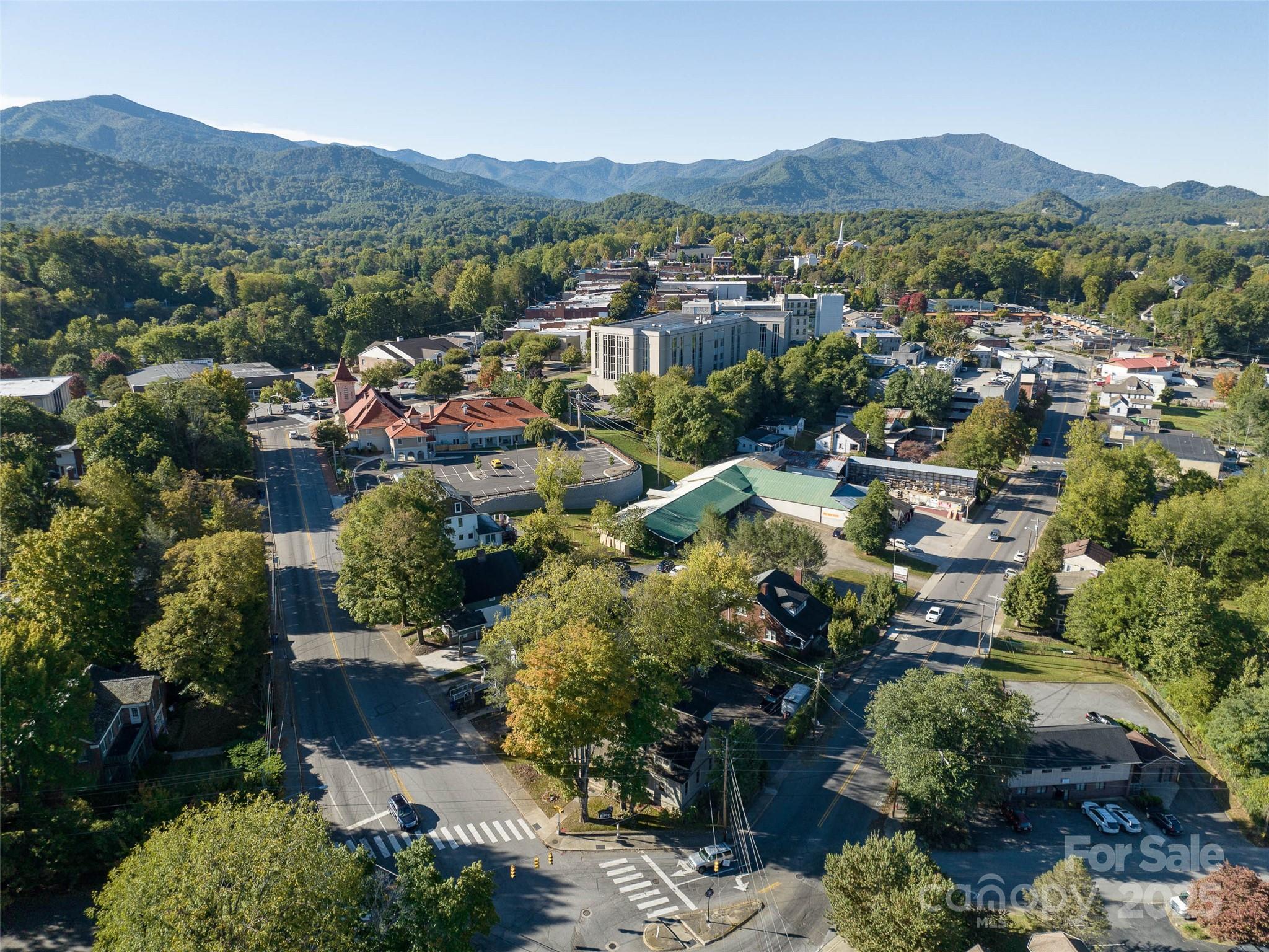 99 Walnut Street Waynesville NC 28786