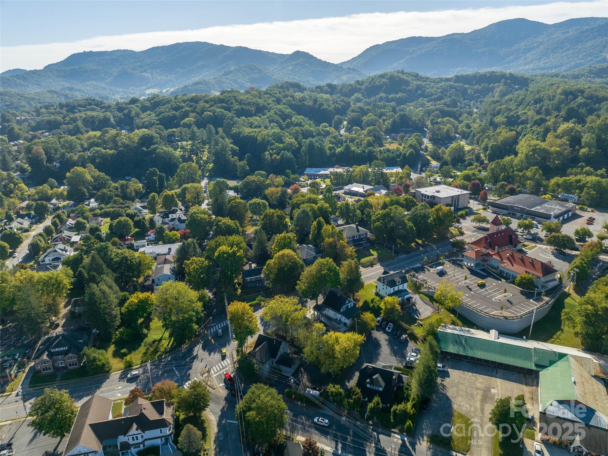 99 Walnut Street Waynesville NC 28786
