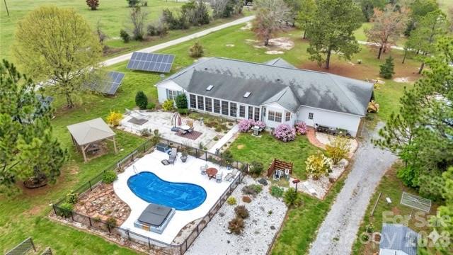 1035 Mcmillan Road Cheraw SC 29520