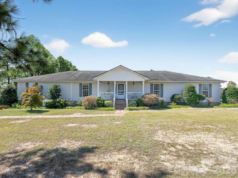 1035 Mcmillan Road Cheraw SC 29520