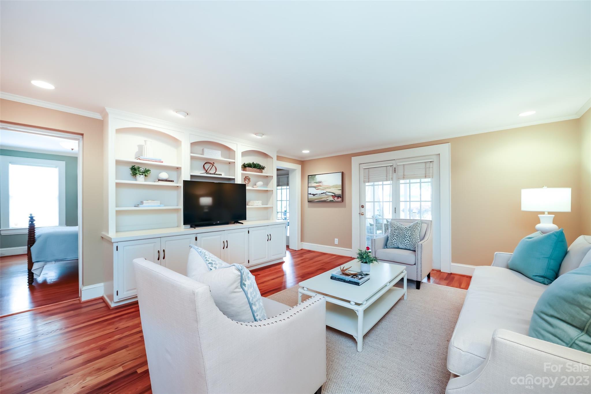 336 Ridgewood Avenue Charlotte NC 28209