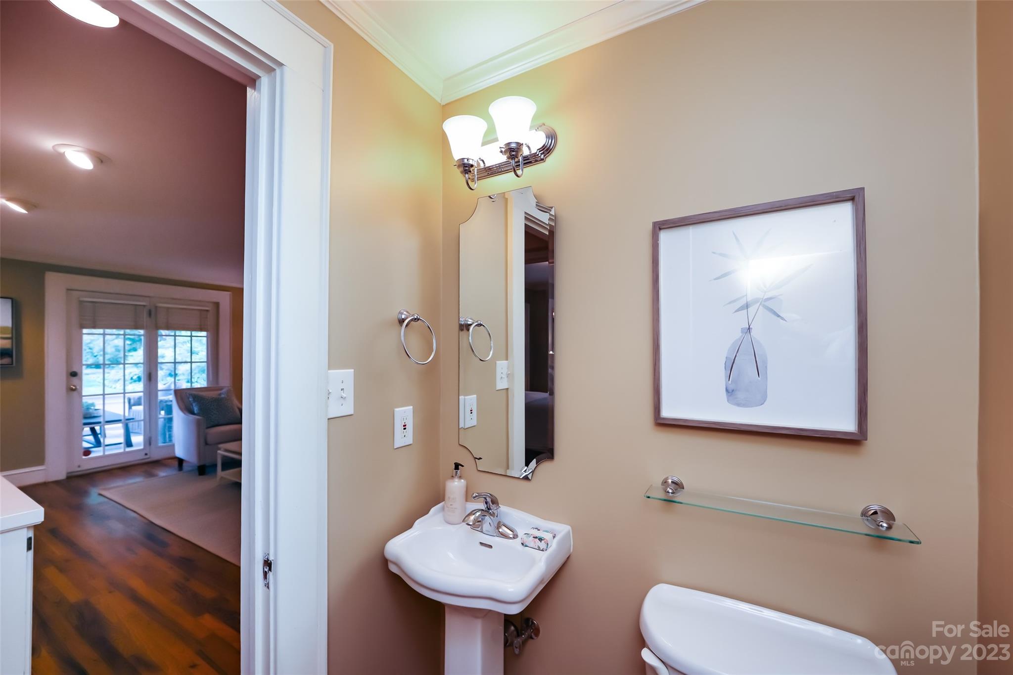 336 Ridgewood Avenue Charlotte NC 28209