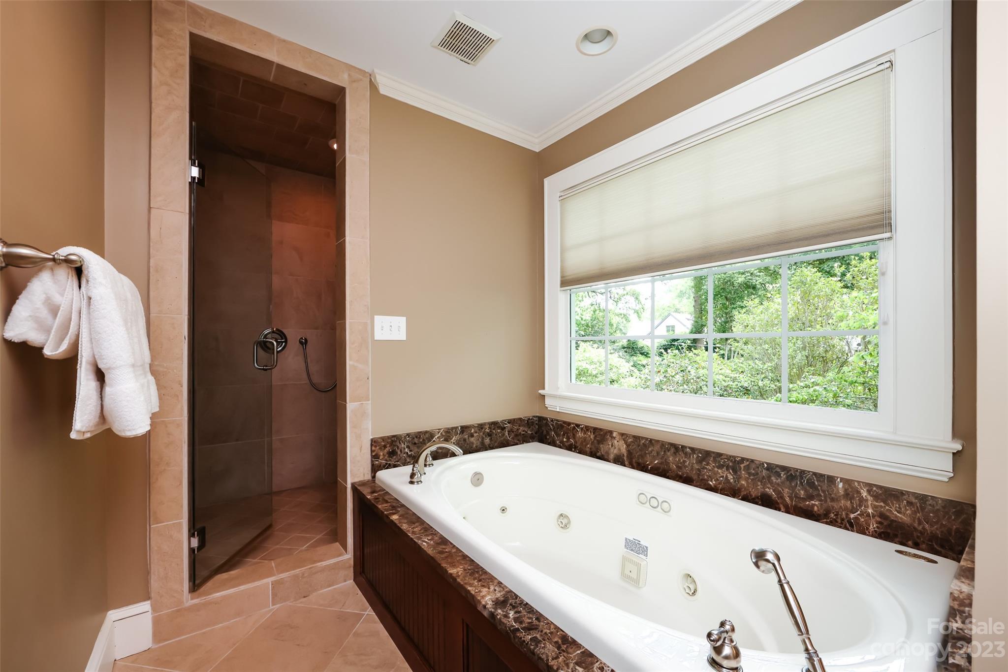 336 Ridgewood Avenue Charlotte NC 28209