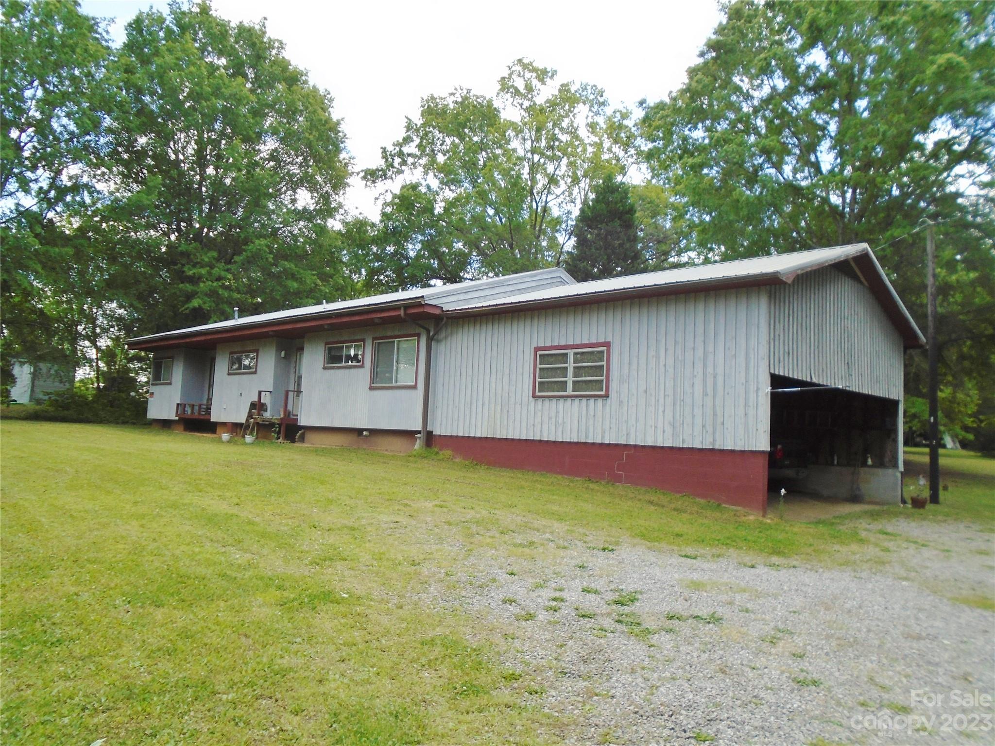 909 Fisher Street Concord NC 28027