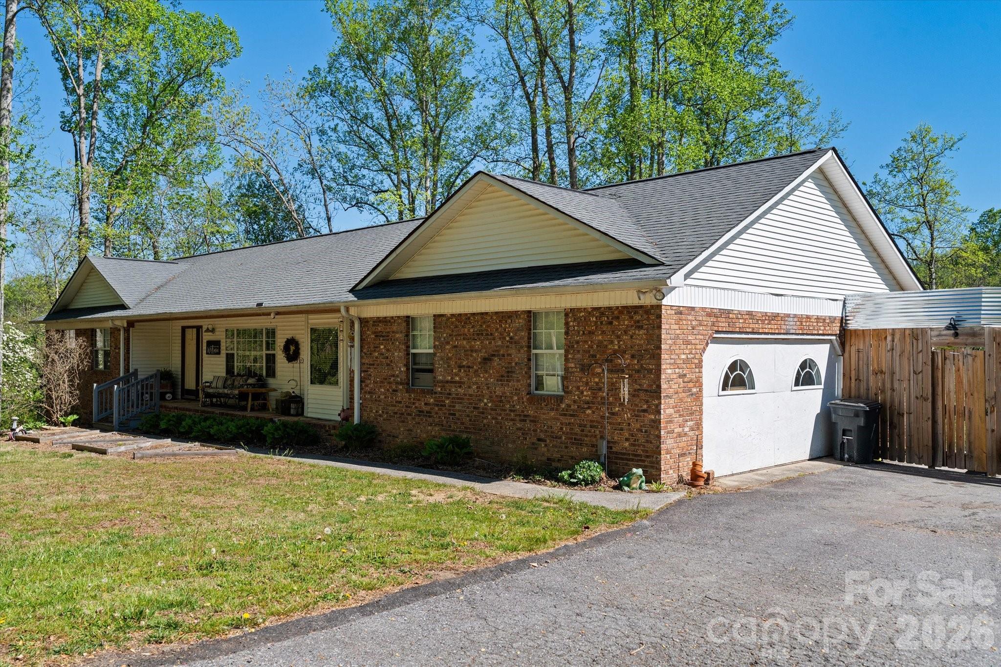 441 Hunters Glen Lane Hendersonville NC 28739