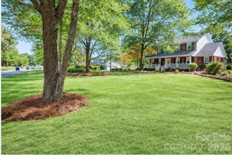 8225 Kensington Lane Harrisburg NC 28075