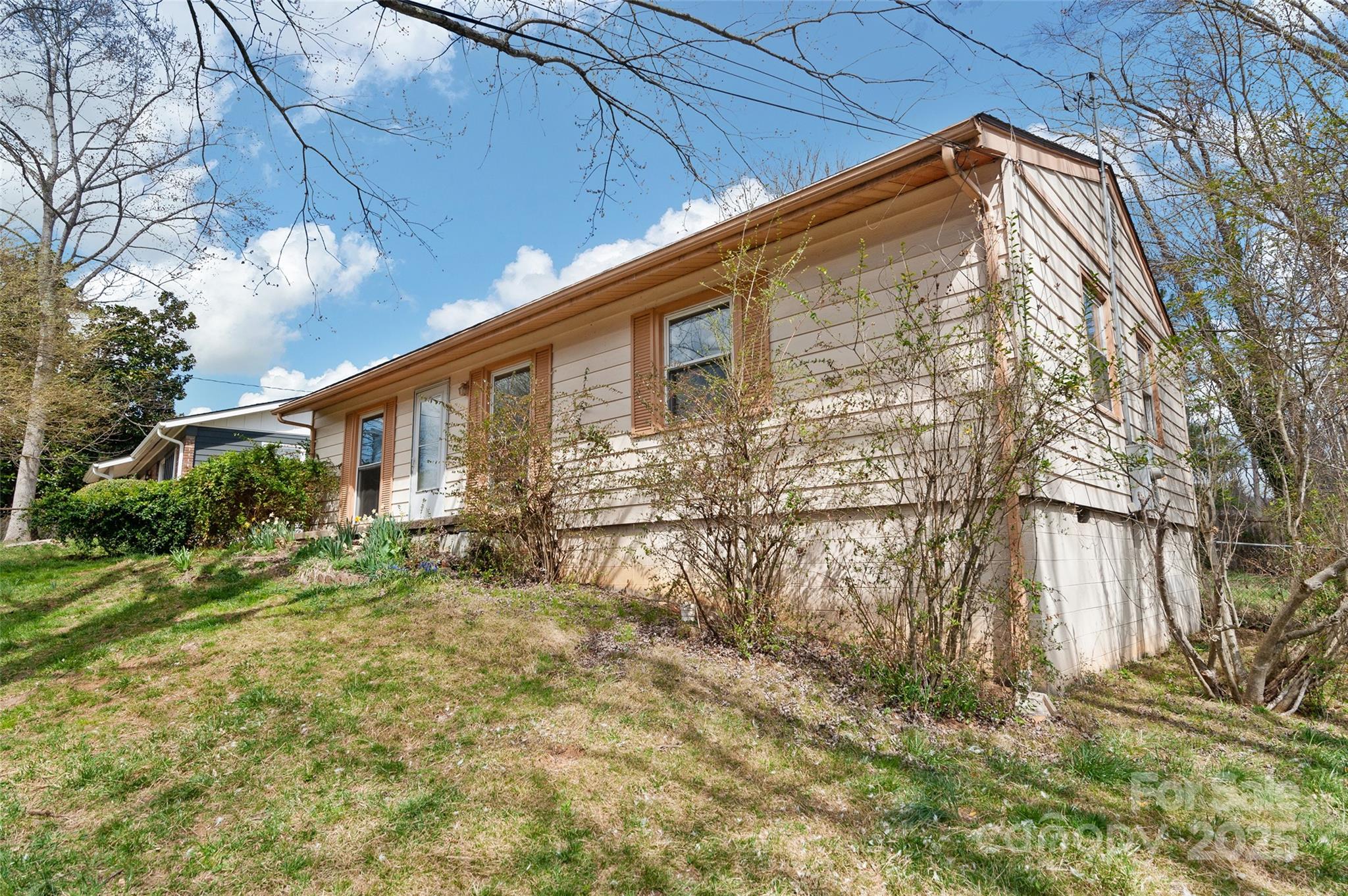 279 State Street Asheville NC 28806