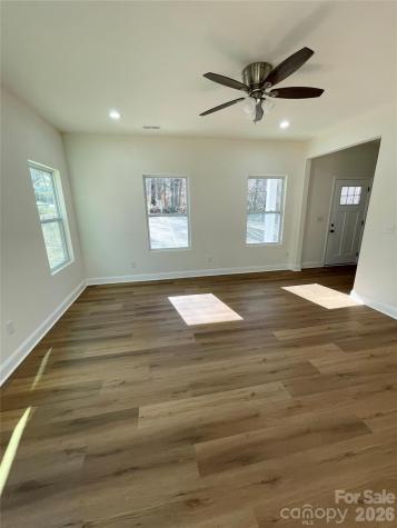 2241 Beauty Street Statesville NC 28625