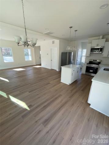 2241 Beauty Street Statesville NC 28625